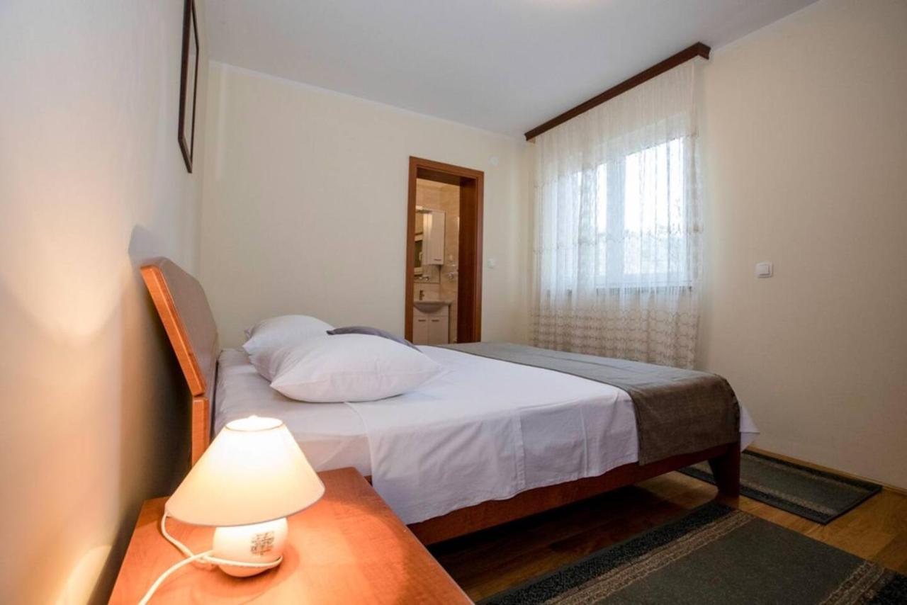 Apartments Dionis Rab Town Luaran gambar